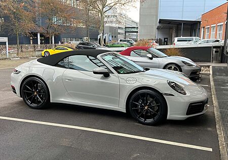 Porsche 911 Carrera Cabriolet PDK