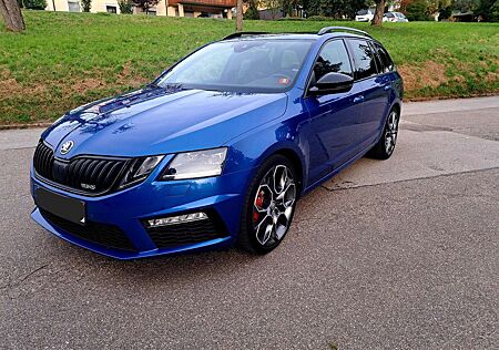 Skoda Octavia Combi 2.0 TSI DSG RS