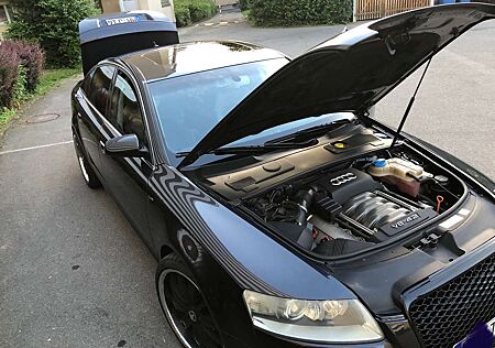 Audi A6 4.2 quattro tiptronic