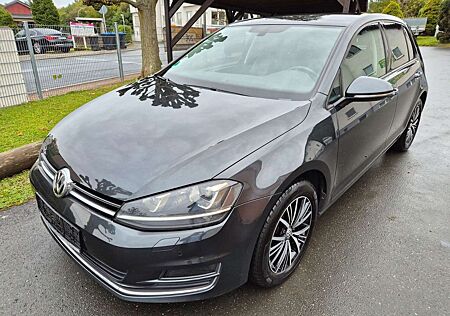 VW Golf Volkswagen VII 1.6 TDI Allstar BMT Bi-Xenon