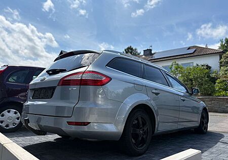 Ford Mondeo sport