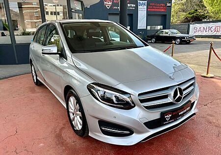 Mercedes-Benz B 220 B -Klasse 4Matic Style 1. Hand