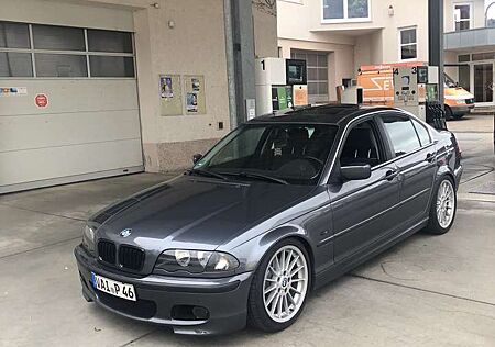 BMW 328i 328 E46 Limousine M-Paket