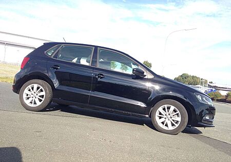 VW Polo Volkswagen 1.2 TSI (Blue Motion Technology) Highline