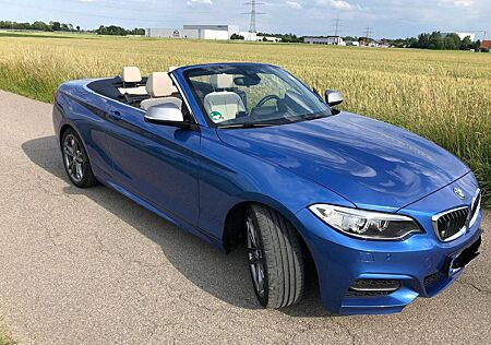 BMW 235 M235i Cabrio Sport-Aut.