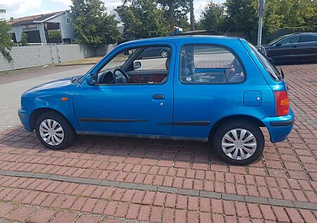 Nissan Micra 1.0 Automatik Klima 93tkm TÜV neu