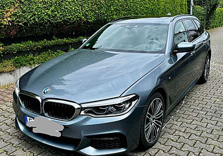BMW 530d 530 5er Touring Diesel xDrive Touring Aut.