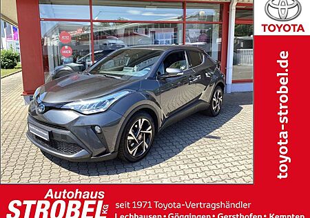 Toyota C-HR Hybrid Team Deutschland