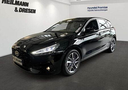 Hyundai i30 Advantage 1,0 Navi/Lenkrad/Sitzheizung/PDC/RFK/Kli