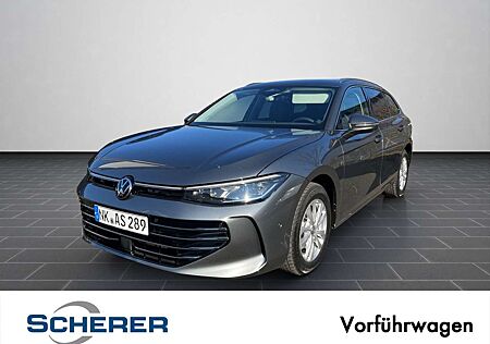 VW Passat Variant Volkswagen Passat Elegance IQ-Drive,AHK,19"Leeds