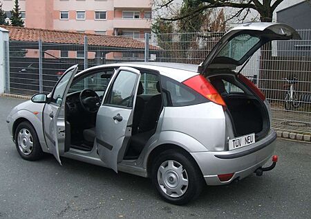 Ford Focus Anhänger.Kupplung*Reifen-BremseTÜV-ALLES-NEU