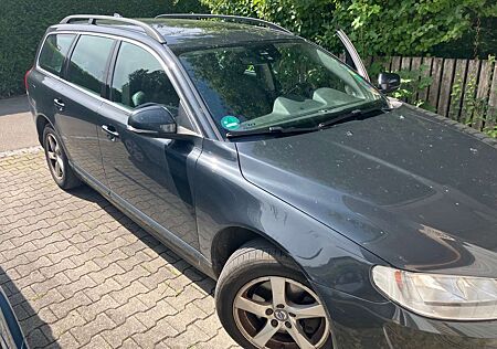Volvo V70 D2 Kinetic