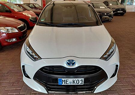Toyota Yaris Hybrid Style Weiss/Schwarz Navigation TOP