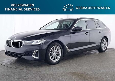 BMW 530 d Touring xDrive 3.0 Steptronic Pano*AHK*Led