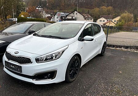 Kia Cee'd Ceed / Edition 7