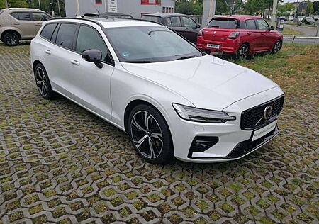 Volvo V60 Kombi Plus Dark Mild Hybrid Standheizung