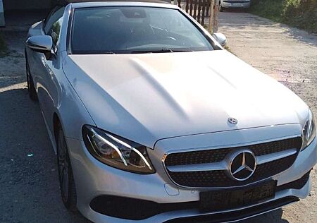 Mercedes-Benz E 200 (238.442)