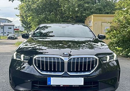 BMW 520 i5