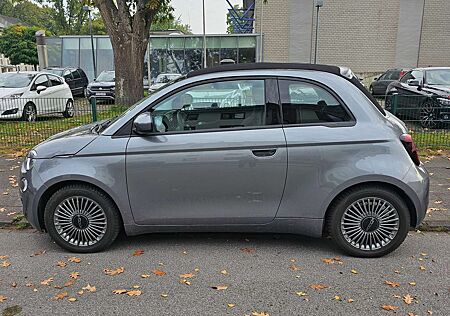 Fiat 500E 42kWh C la Prima (by Bocelli)