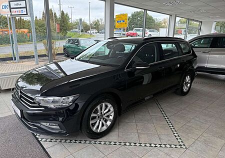 VW Passat Variant Volkswagen Business 1.HD ACC AHK LED MWST