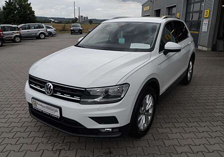 VW Tiguan Volkswagen Sound/DSG/AHK/Navi/ACC/Top Ausstattung