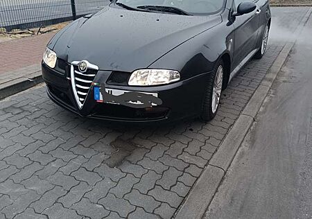 Alfa Romeo GT 2.0 JTS Distinctive