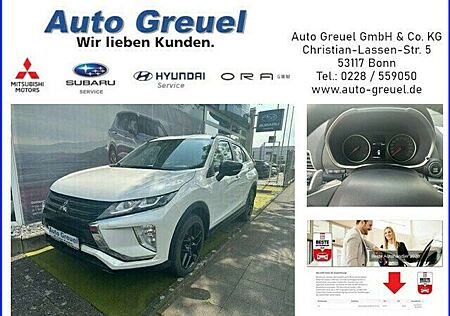 Mitsubishi Eclipse Cross Active+ 4WD WENIG KM!