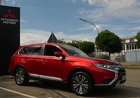 Mitsubishi Outlander Diamant+ 7-Sitzer 2.0 2WD CVT