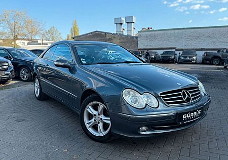 Mercedes-Benz CLK 320 Avantgarde*Leder*Glasdach*PTS