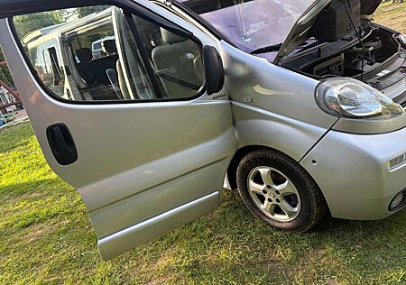 Opel Vivaro 2.5 CDTI Westfalia