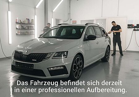 Skoda Octavia Combi RS 245*1.HAND*AUTOM.*SHZ*ABS.TEMP.*CARPLAY