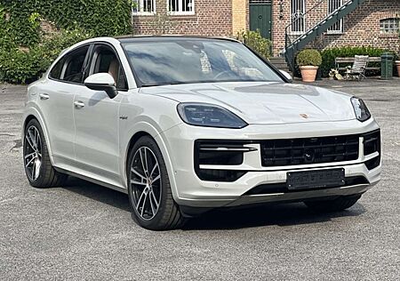 Porsche Cayenne E-Hybrid Coupe