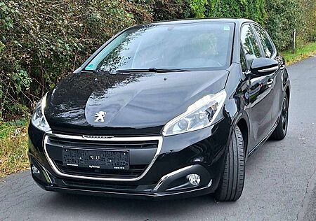 Peugeot 208 Service Neu TOP