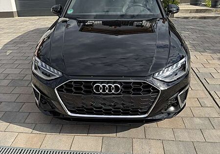 Audi A4 Avant 35 TFSI S tronic S line