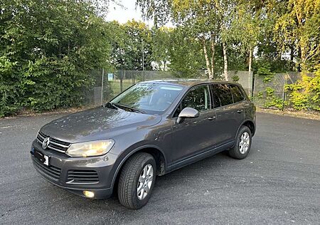 VW Touareg Volkswagen 3.0 V6 TDI Blue Motion DPF Automatik