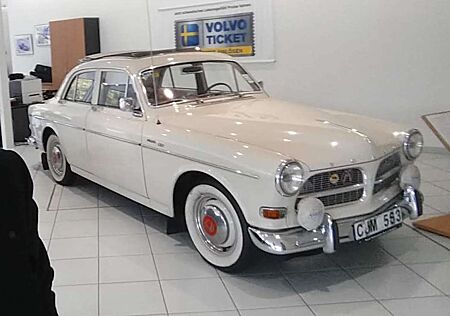 Volvo Amazon 121