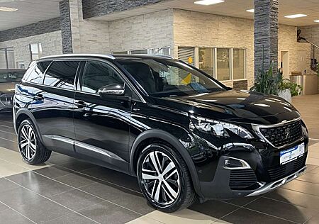 Peugeot 5008 GT Navi LED digCockpit LederAlcantara Focal