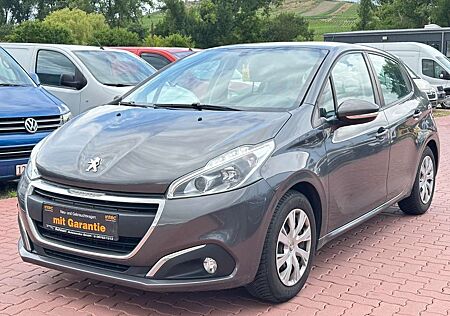 Peugeot 208 Active/LED/Car-Play/SHZ/Garantie/Servicegepf