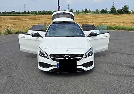 Mercedes-Benz CLA 200 Orange Art Edition (117.943)