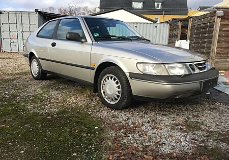 Saab 900 2.0i S Automatik,EFH