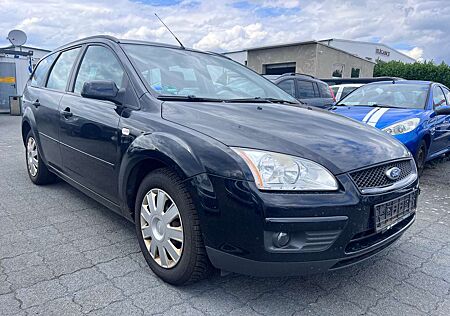 Ford Focus Turnier 1.8 Style