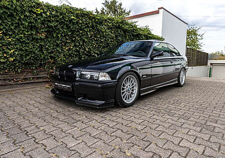 BMW 320 i Coupe EDITION SPORT+M-PAKET+LEDER+SSD+BC