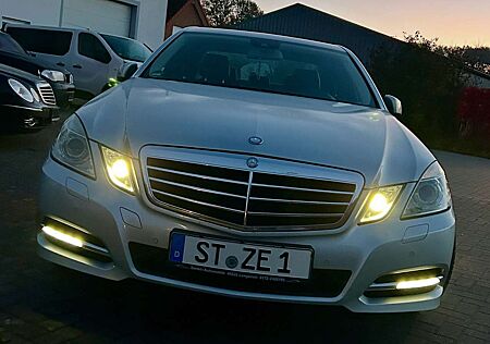 Mercedes-Benz E 200 CDI DPF BlueEFFICIENCY FACELIFT 7G TR. Avantgarde