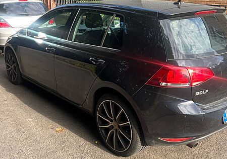 VW Golf Volkswagen 1.6 TDI BlueMotion Technology DSG Trendline