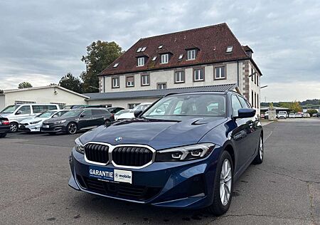 BMW 320 d xDrive Shadow Line-Curved-Live Cockp. Plus