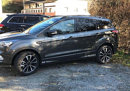 Ford Kuga ST-Line