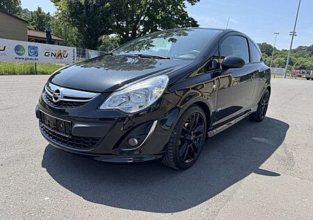 Opel Corsa D 1.4 74 kW OPC-Line Color Edition / Klima