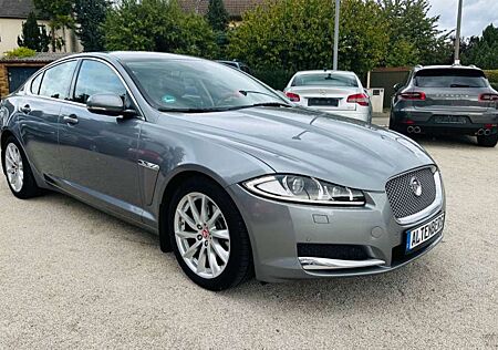 Jaguar XF 2.2 Diesel,Navi,Sitzheizung,TÜV bis 06.2026