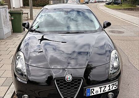 Alfa Romeo Giulietta Super (2016 -->)