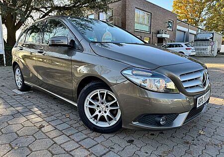 Mercedes-Benz B 180 PDC PARK-ASSIST ALU SHZ ALLWETTER 1.HAND